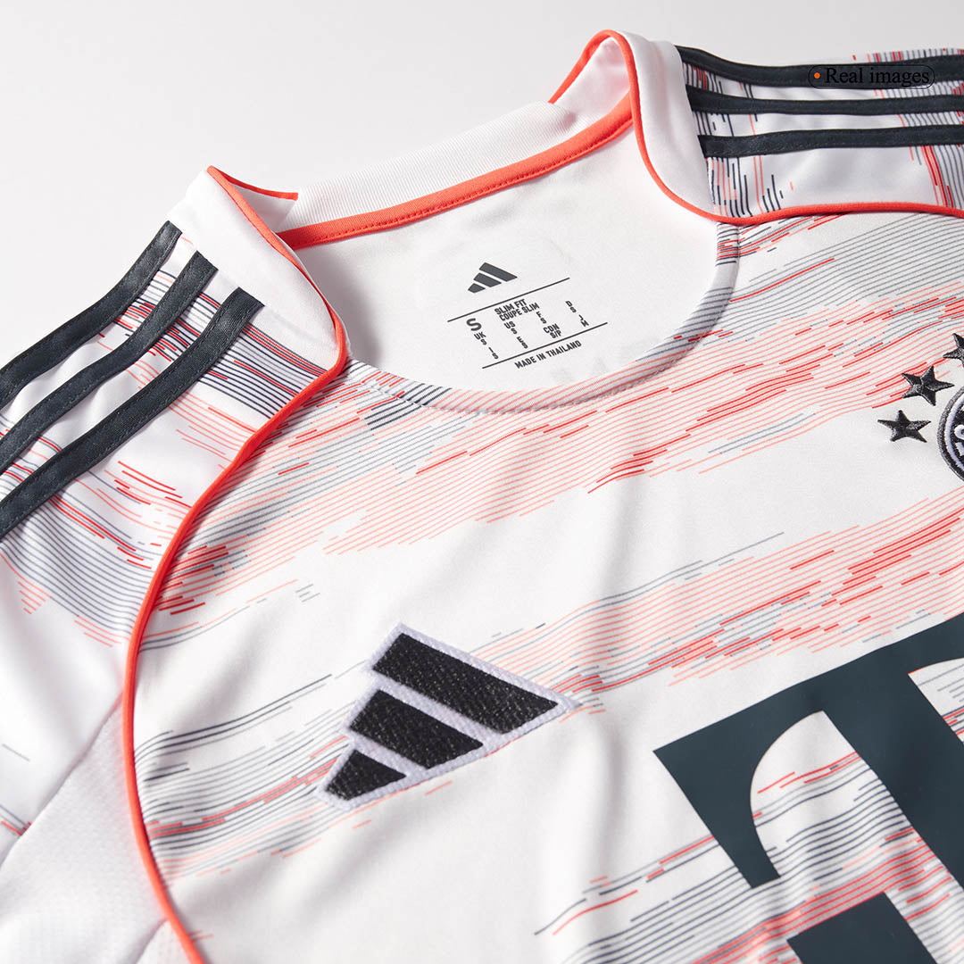 Munich Extérieur Maillot 2025/26 Blanc