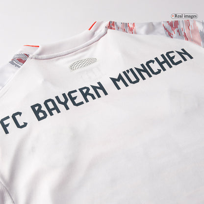 Munich Extérieur Maillot 2025/26 Blanc