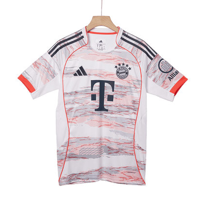 Munich Extérieur Maillot Kit 2025/26 Blanc