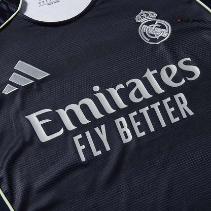 HUIJSEN #24 Real Madrid Extérieur Maillot 2025/26